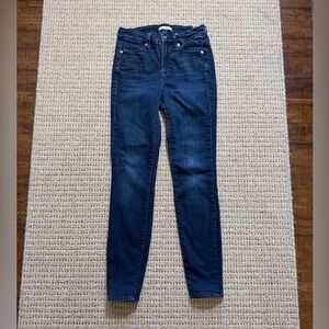 Good American Dark Blue Womens Skinny Jeans. Size 27